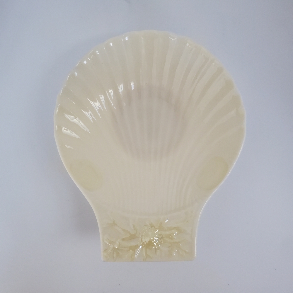 Vintage Belleek Shell Butter Dish 5th Mark 50s-60s Fine Porcelain Mint Condition